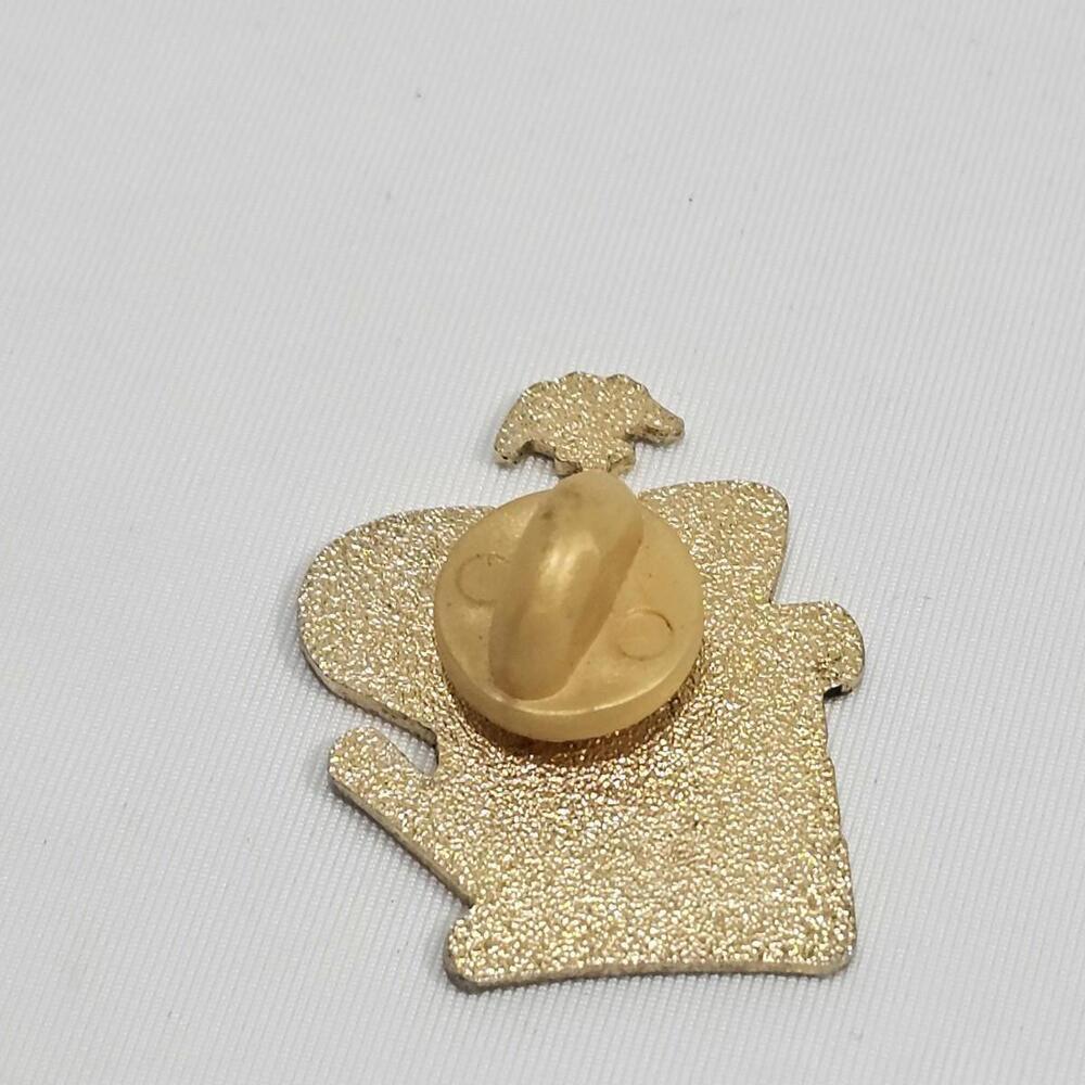 Vintage We The People Patriotic American Declaration Flag Lapel Hat Pin - Picture 2 of 3